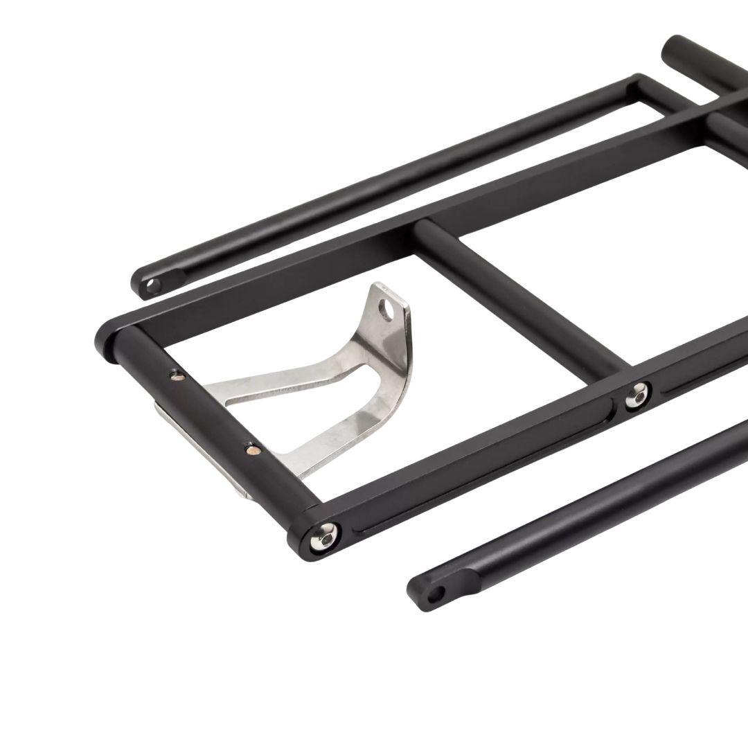 Close-up of the Aceoffix D10 rack: stainless steel bracket and frame joints