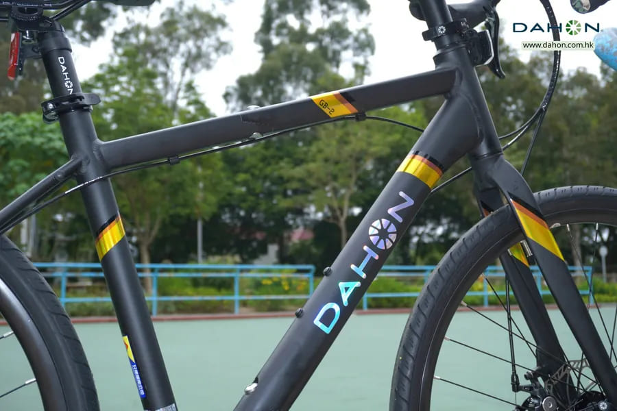 Dahon GB-2 鋁合金菱形車架下管 DAHON 字樣特寫